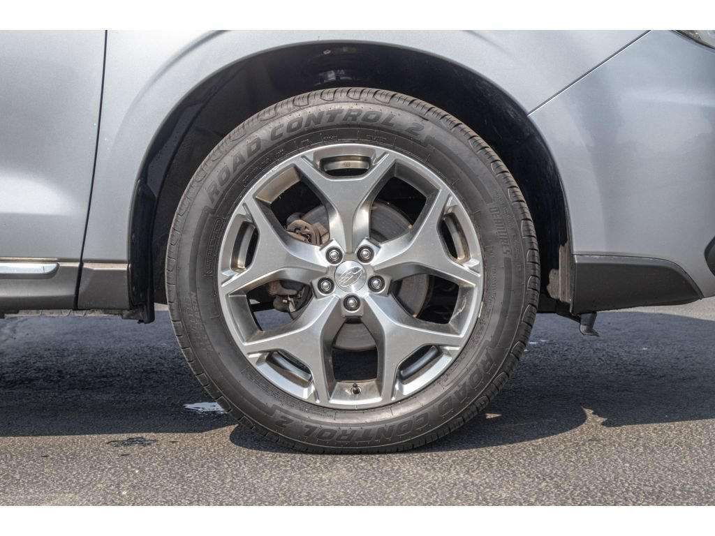 Used 2015 Subaru Forester 2.5i Touring w/ Popular Package #2 AWD/4WD image 9
