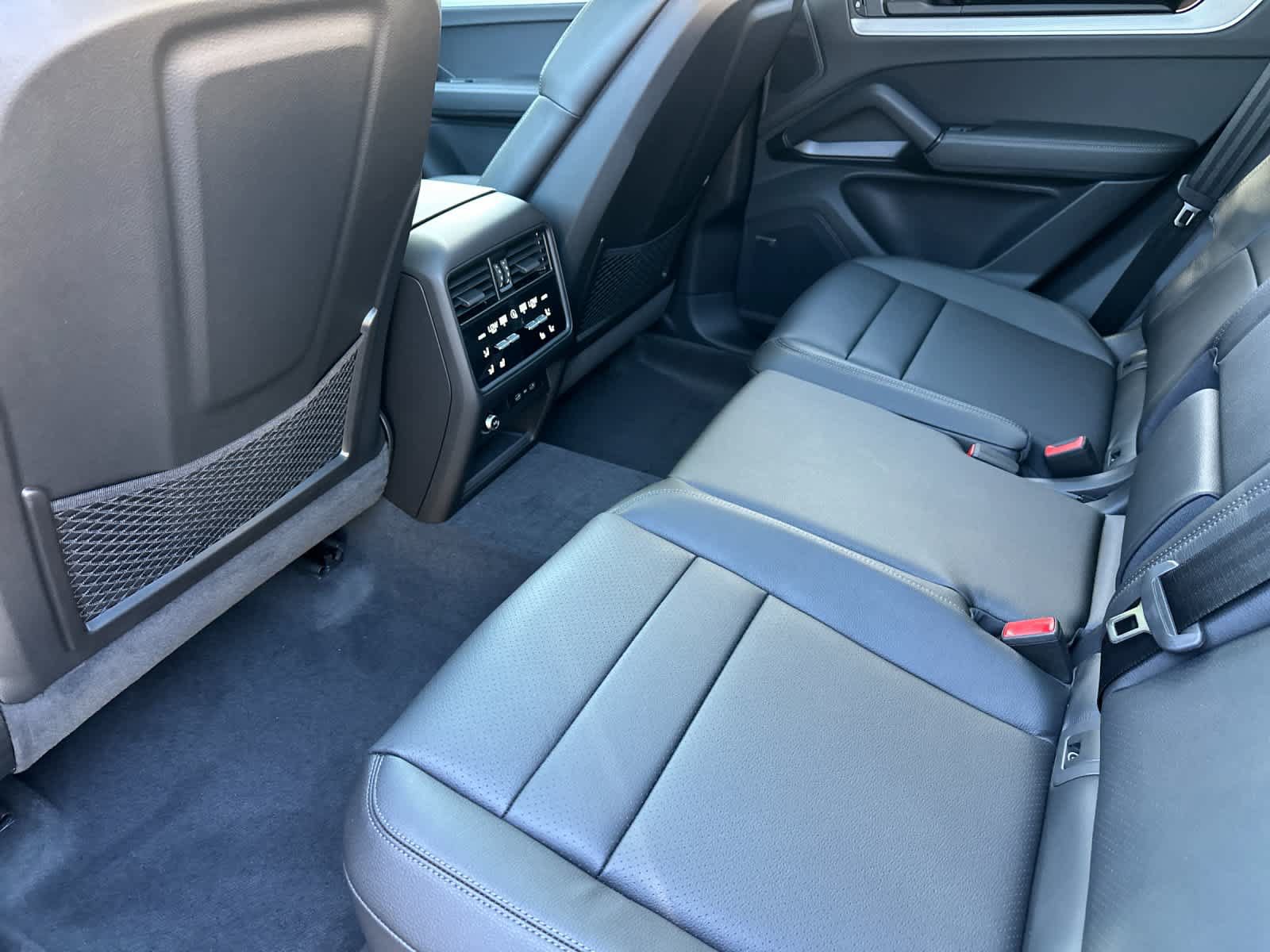 New 2026 Porsche Cayenne AWD/4WD image 13