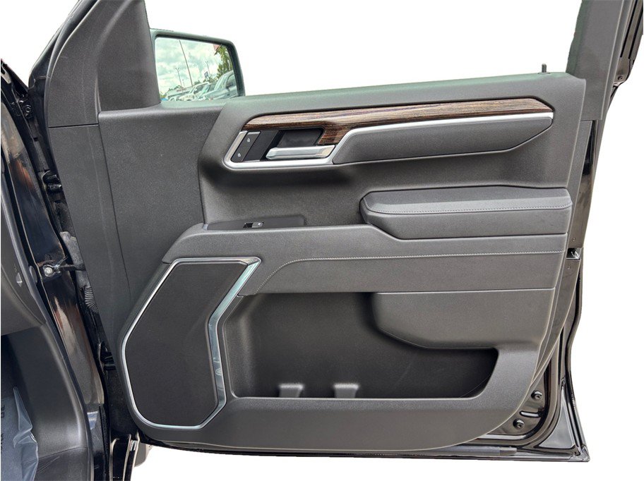 Used 2025 GMC Sierra 1500 Elevation AWD/4WD image 43