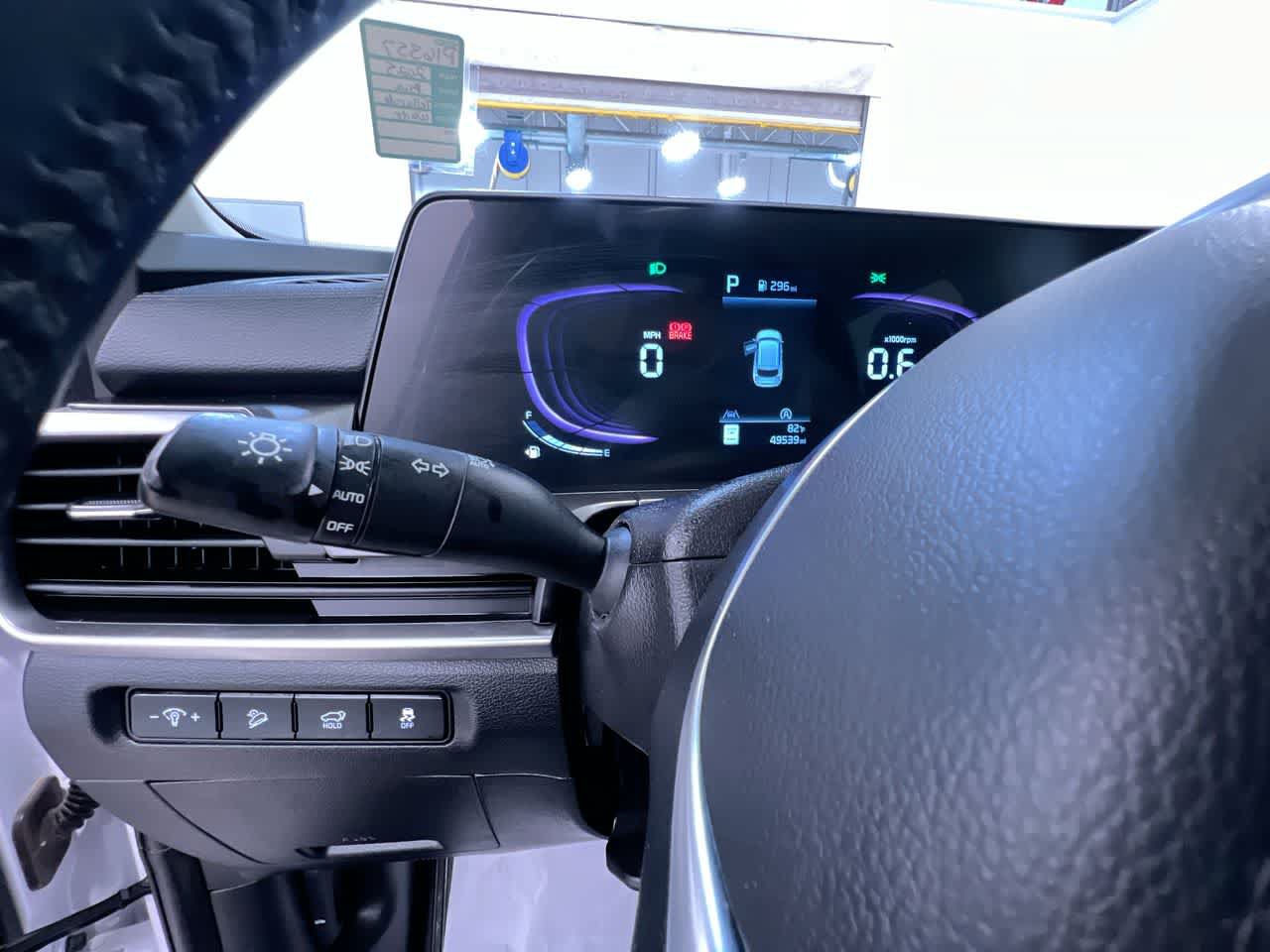 Used 2025 Kia Telluride S FWD image 18