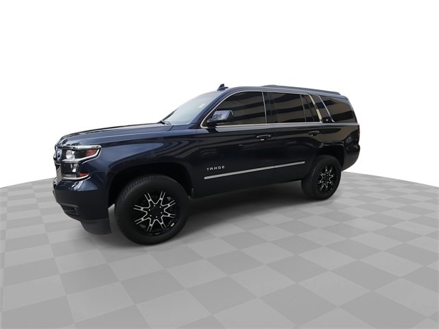 Used 2019 Chevrolet Tahoe LT w/ LT Signature Package image 4