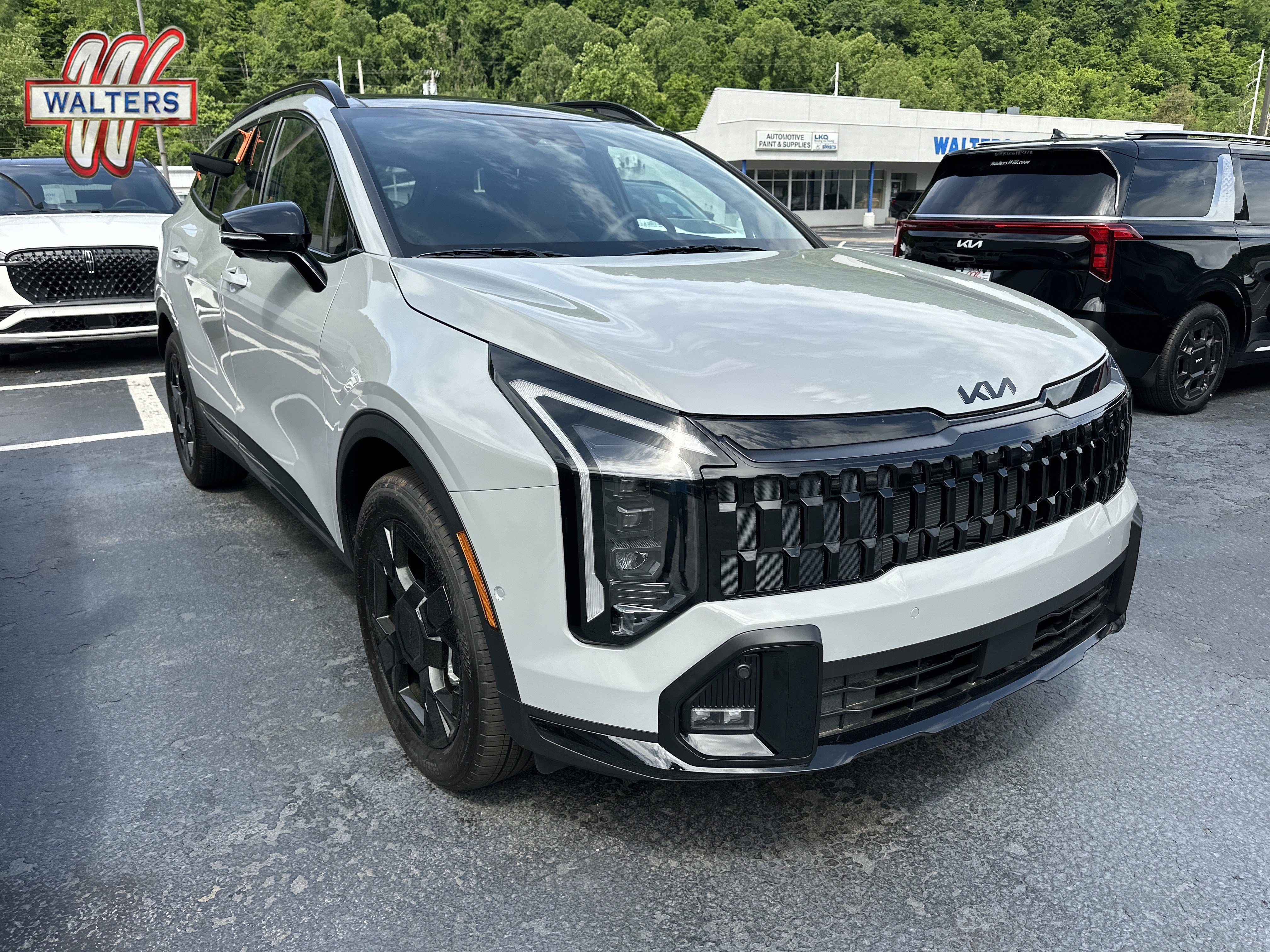 New 2026 Kia Sportage X-Line w/ X-Line Technology Package