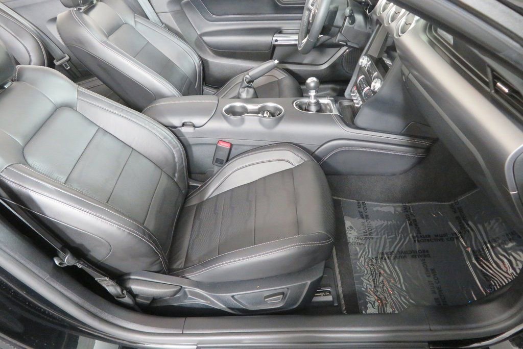 Used 2021 Ford Mustang GT Premium w/ Equipment Group 401A image 15