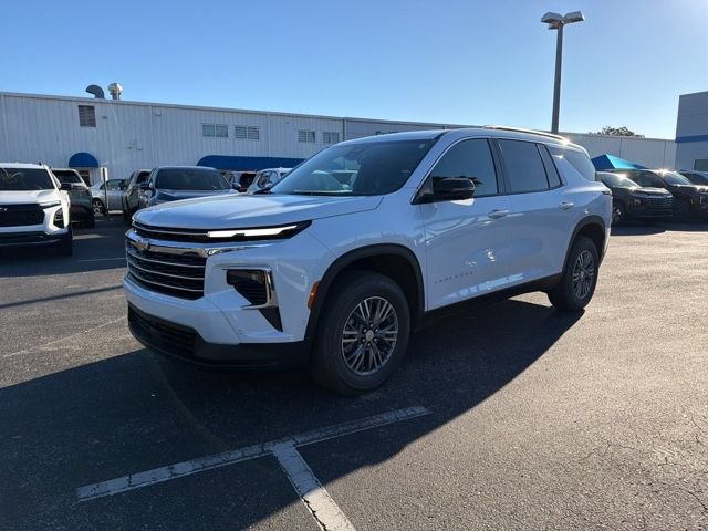New 2026 Chevrolet Traverse LT w/ Enhanced Driving Package FWD video 2