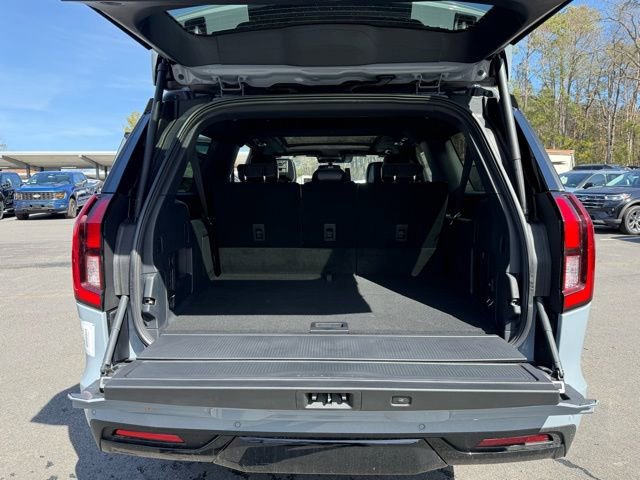 New 2026 Ford Expedition Max Platinum w/ Stealth Performance Package image 24