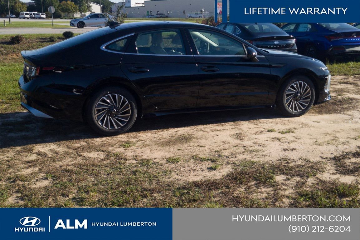New 2026 Hyundai Sonata Limited FWD image 5