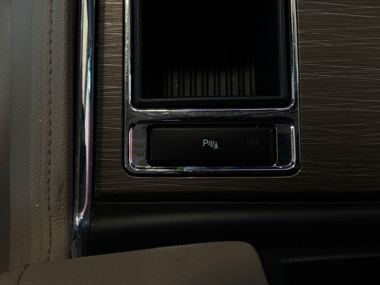 Used 2024 Ford Expedition Limited RWD image 34