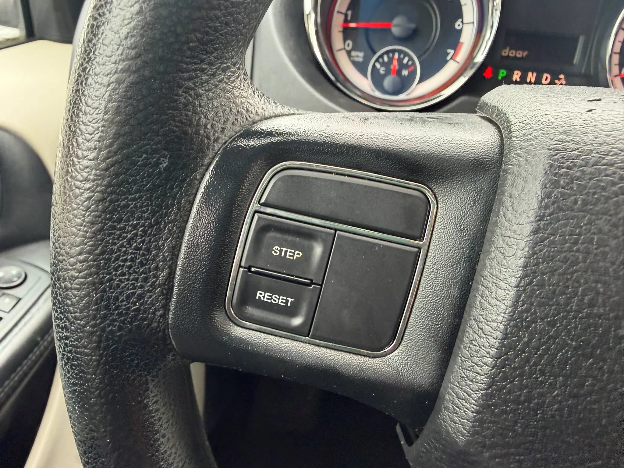 Used 2017 Dodge Grand Caravan SE w/ Power Window Group FWD image 17