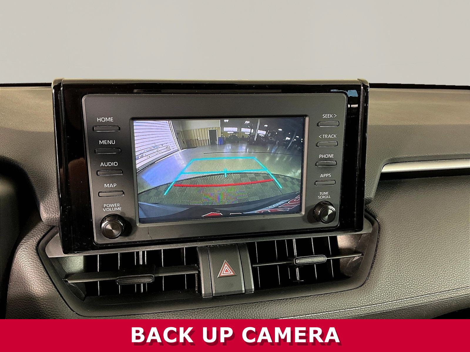 Used 2019 Toyota RAV4 LE w/ Carpet Mat Package FWD image 13