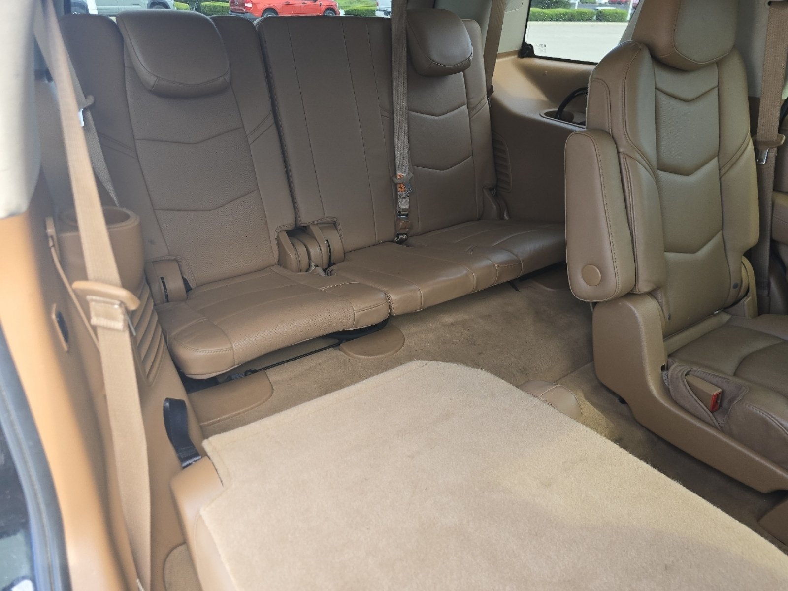 Used 2016 Cadillac Escalade Platinum AWD/4WD image 24