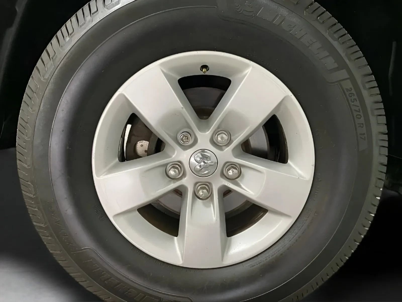 Used 2013 RAM 1500 Classic SLT w/ Premium Display Pkg AWD/4WD image 27