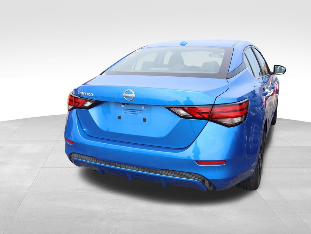 Used 2025 Nissan Sentra SV FWD image 16