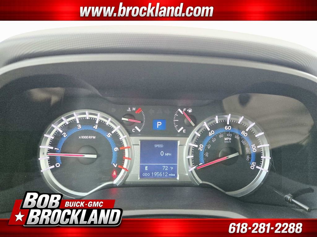 Used 2015 Toyota 4Runner SR5 image 26