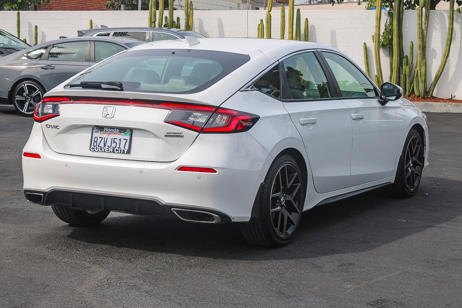 Used 2022 Honda Civic Sport Touring image 9