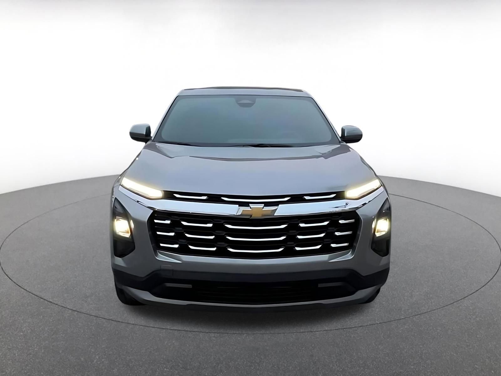 Used 2025 Chevrolet Equinox LT image 4