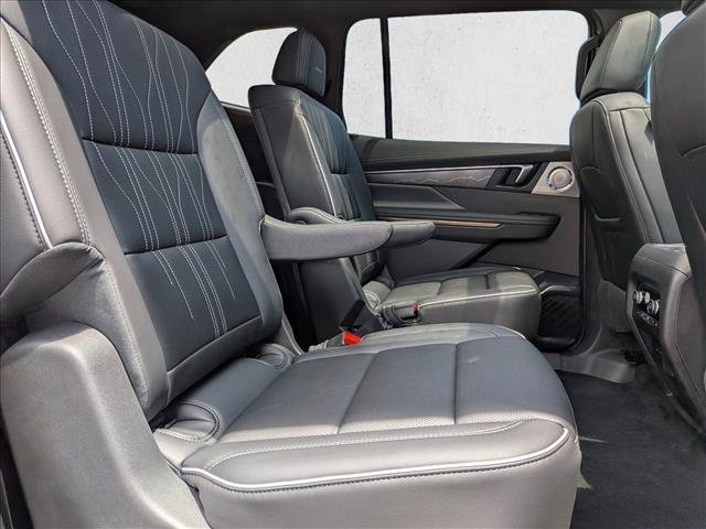 Used 2026 Buick Enclave Avenir w/ Super Cruise Package FWD image 22