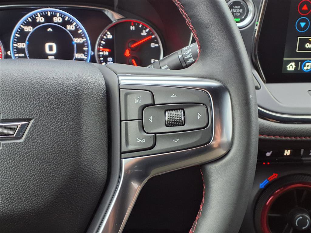 Used 2025 Chevrolet Blazer RS image 18