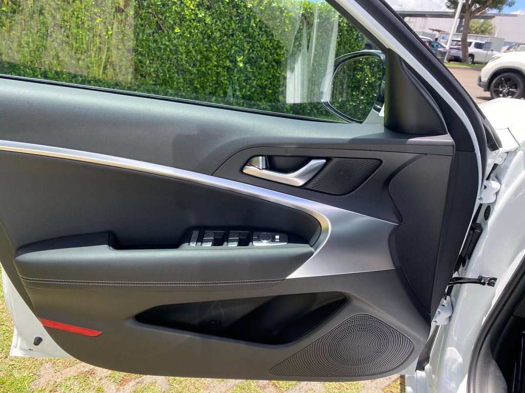 New 2026 Genesis G70 2.5T RWD image 13