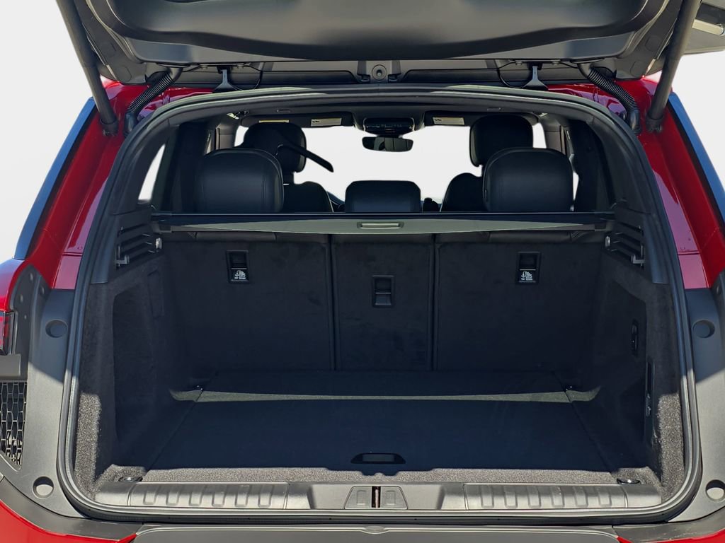 New 2026 Land Rover Range Rover Sport SE AWD/4WD image 12