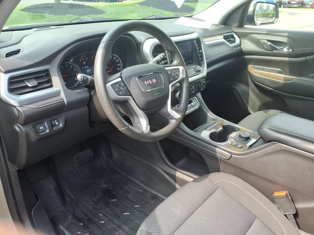 Used 2022 GMC Acadia SLE w/ Driver Convenience Package FWD image 6