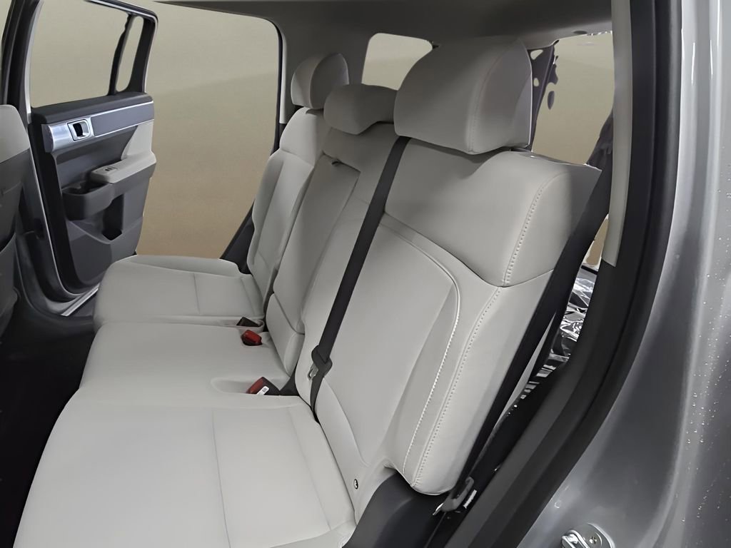 New 2026 Hyundai Santa Fe SE image 15