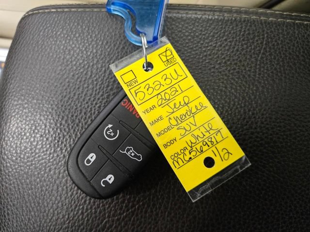 Used 2021 Jeep Grand Cherokee Summit AWD/4WD image 26