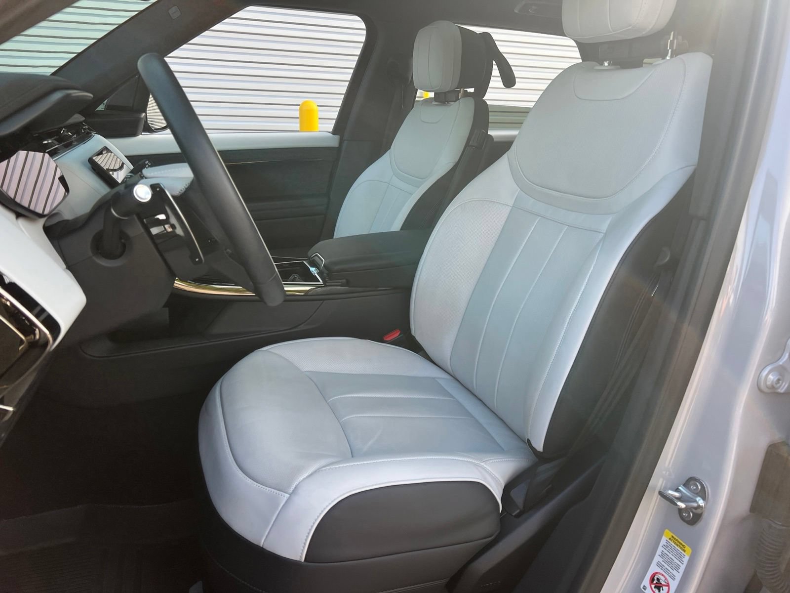Used 2024 Land Rover Range Rover Sport Dynamic SE AWD/4WD image 28