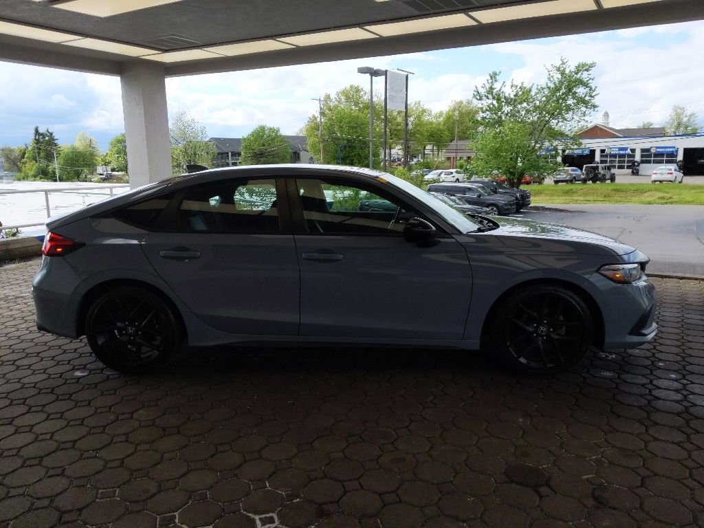 Used 2022 Honda Civic Sport image 5