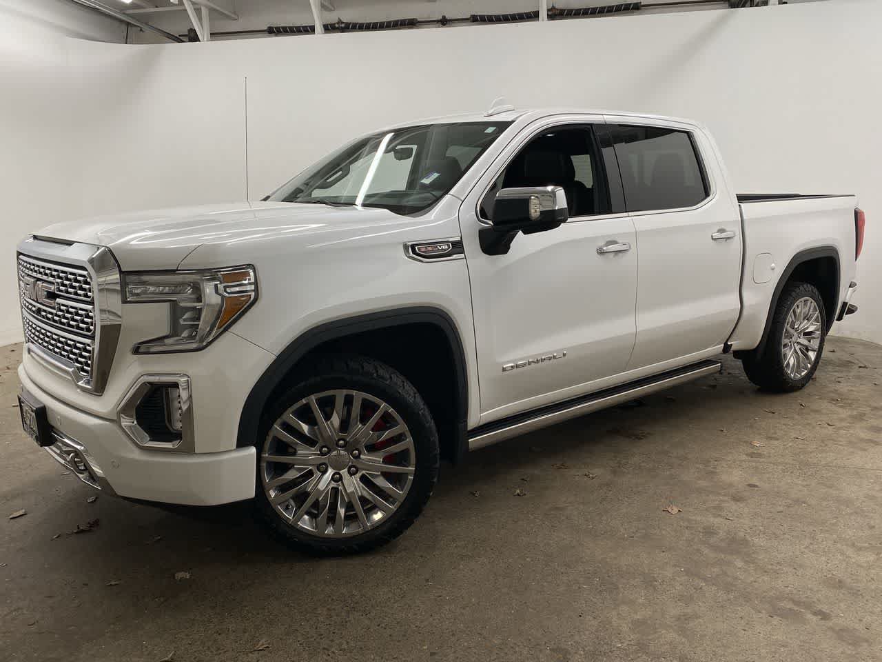 Used 2019 GMC Sierra 1500 Denali w/ Denali Ultimate Package AWD/4WD image 1