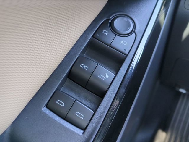 New 2026 Chevrolet Equinox ACTIV image 23