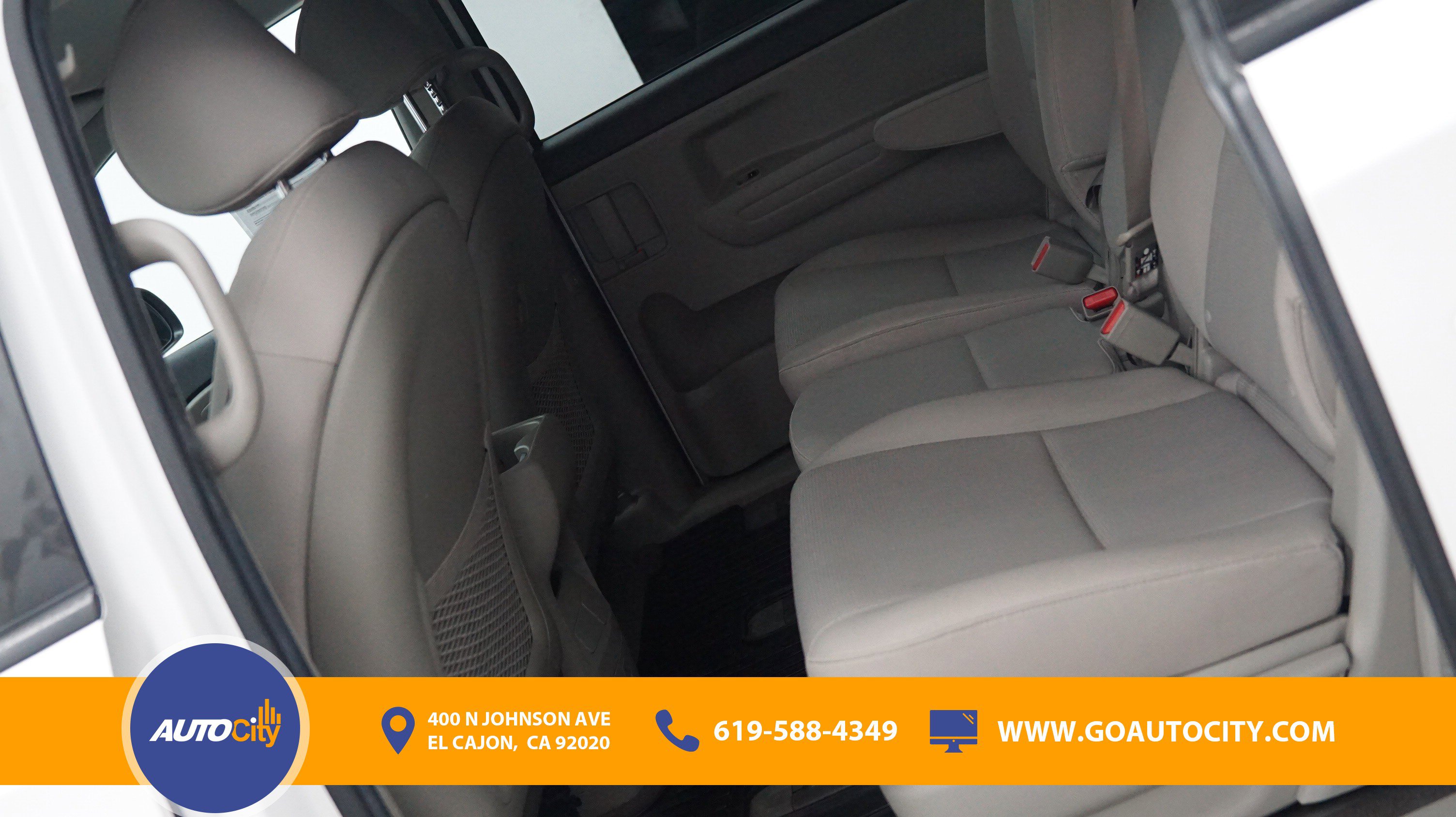 Used 2019 Kia Sedona LX FWD image 14