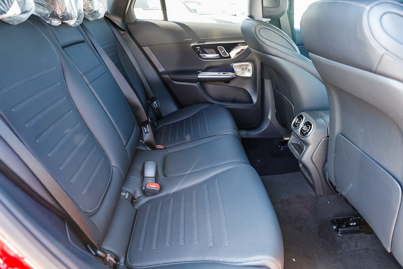New 2026 Mercedes-Benz GLC 350e 4MATIC image 19