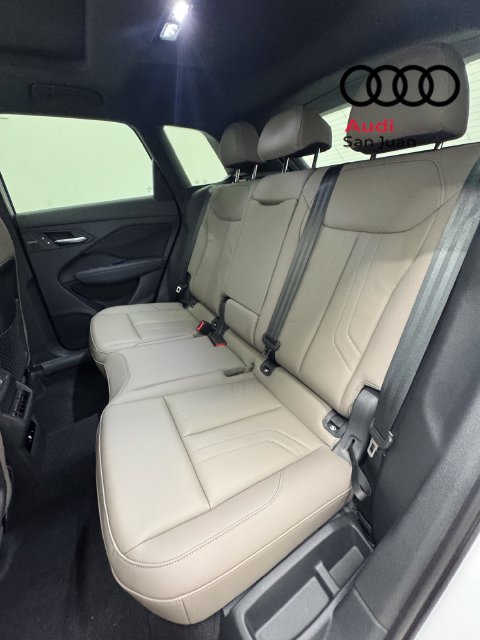 New 2026 Audi Q3 quattro 2.0T AWD/4WD image 28