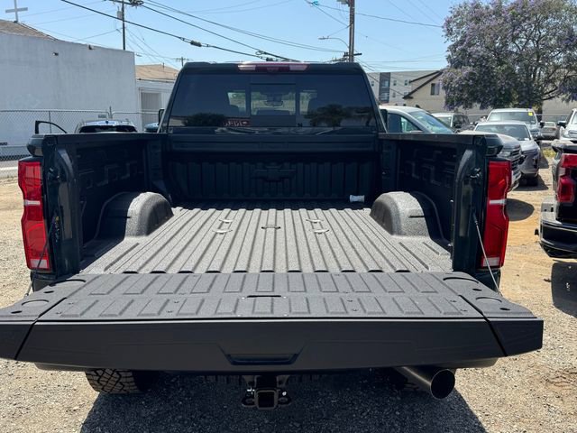 New 2026 Chevrolet Silverado 2500 ZR2 w/ ZR2 Bison Edition AWD/4WD image 12