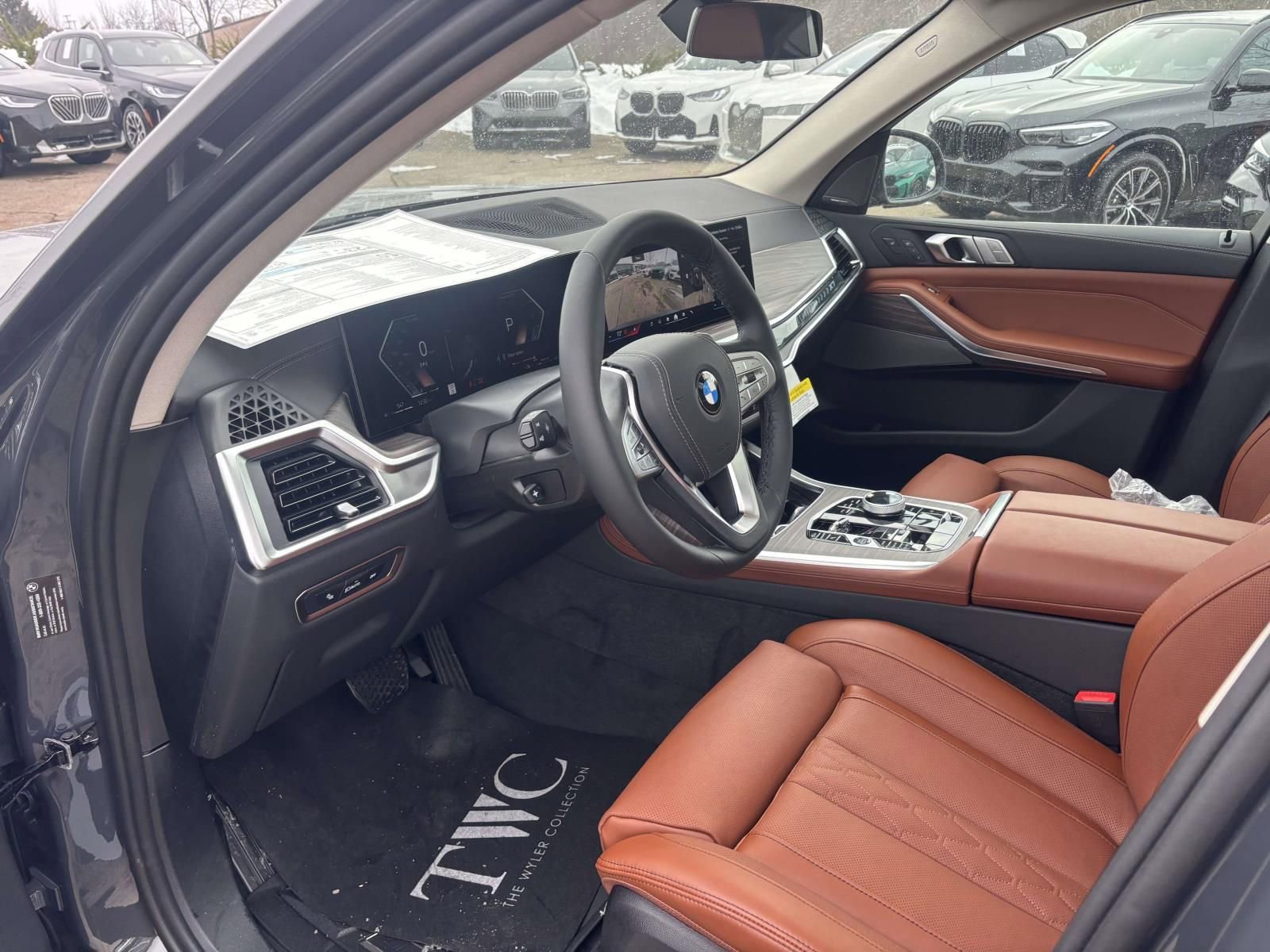 New 2026 BMW X7 xDrive40i w/ Executive Package image 25
