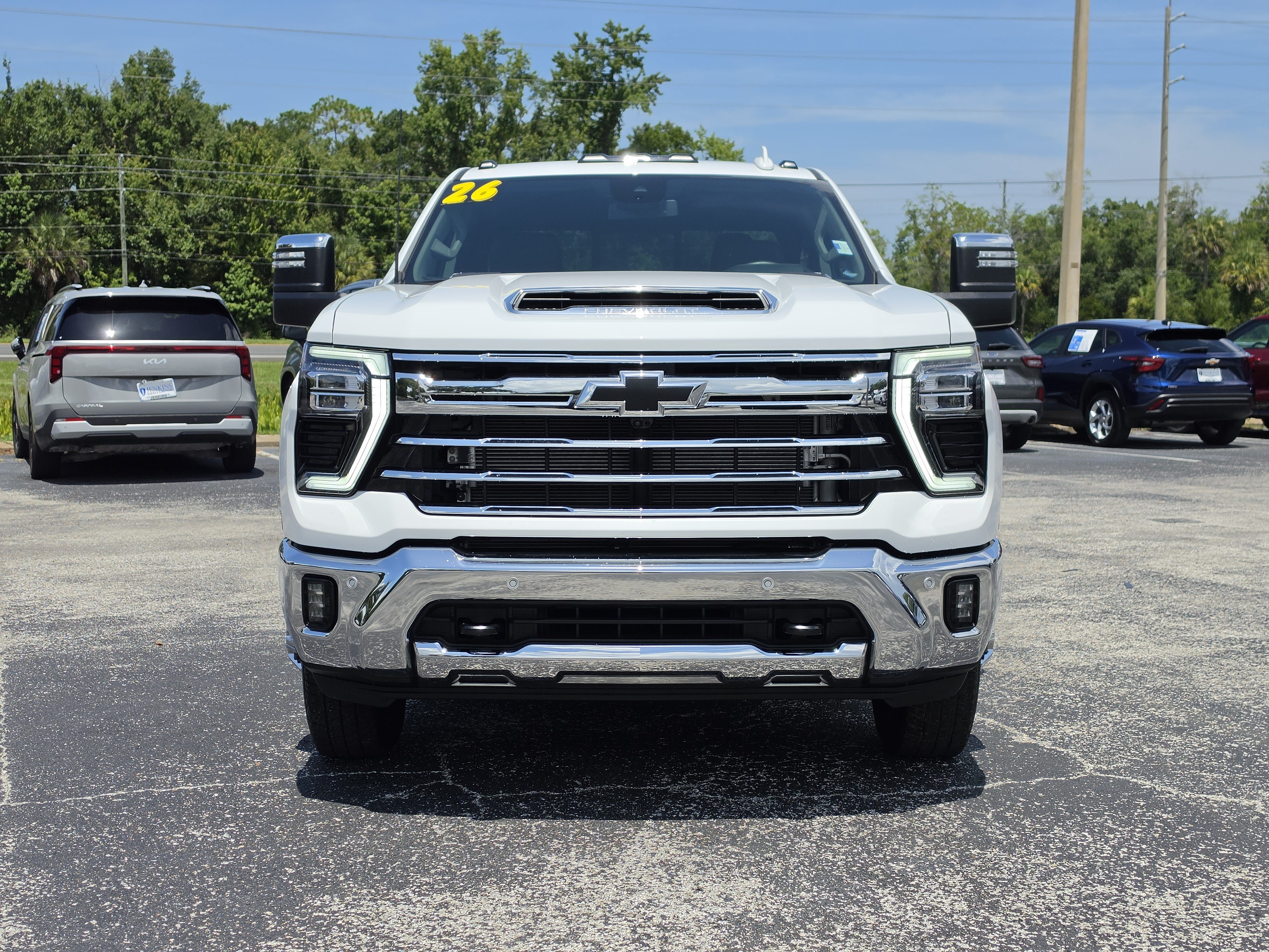 Used 2026 Chevrolet Silverado 3500 LTZ w/ LTZ Plus Package AWD/4WD image 12