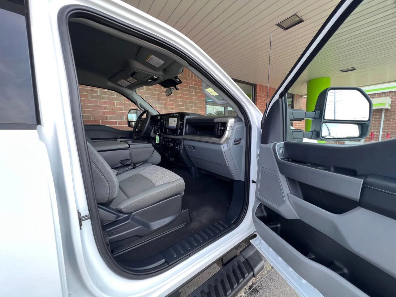 Used 2024 Ford F250 XLT w/ FX4 Off-Road Package image 20