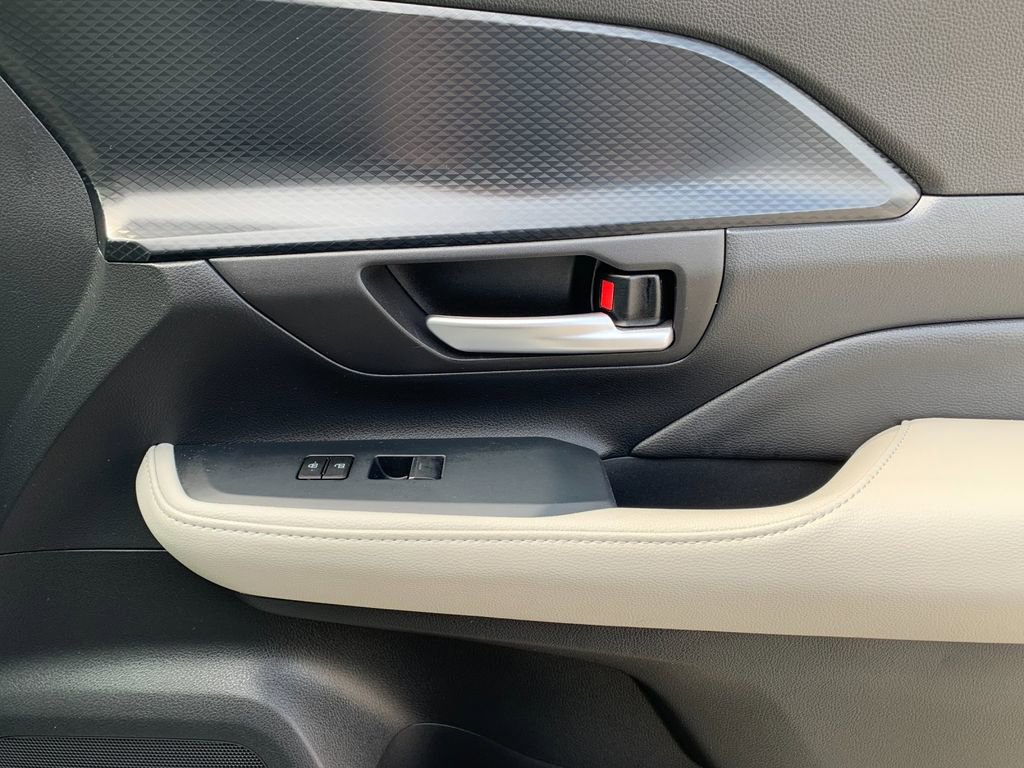 Used 2024 Toyota Grand Highlander MAX Platinum image 22