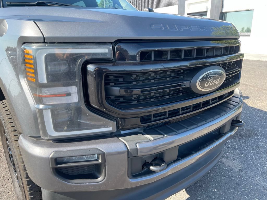Used 2022 Ford F250 Lariat w/ Black Appearance Pkg AWD/4WD image 14