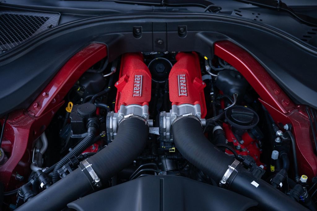 Used 2024 Ferrari Roma image 12
