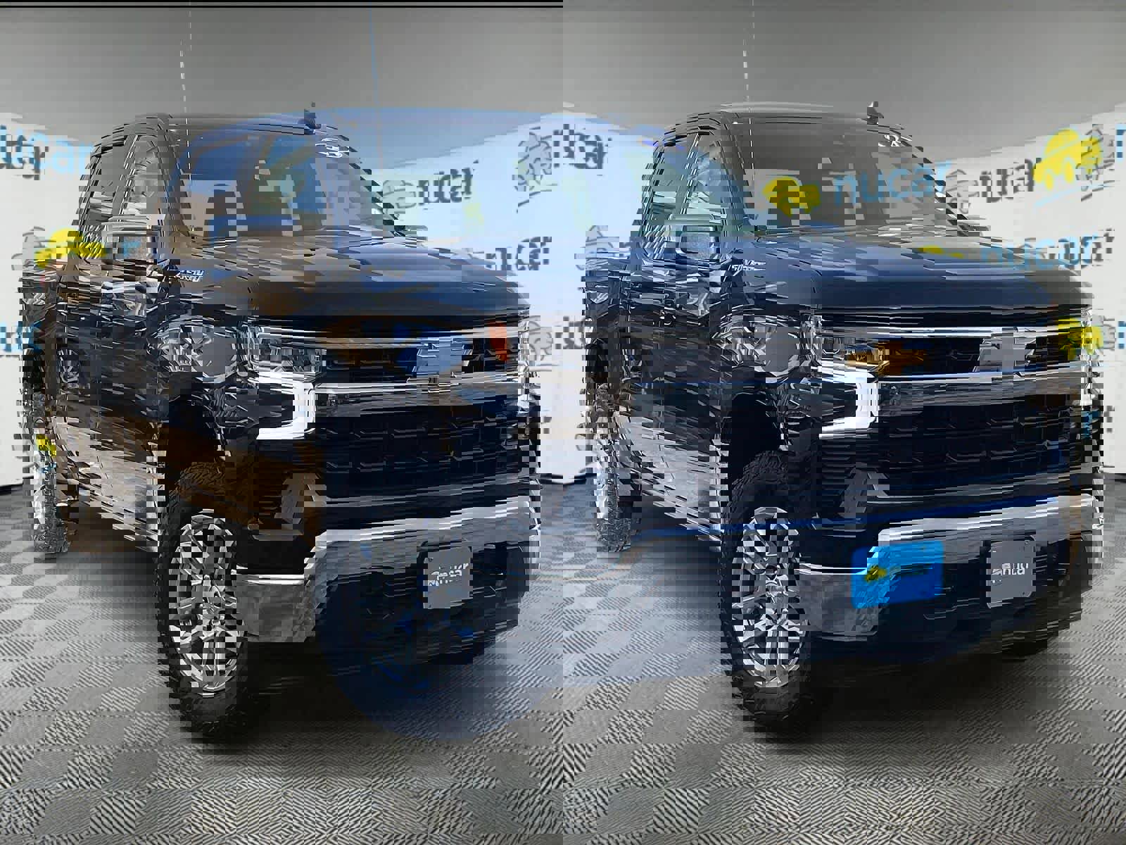 Used 2024 Chevrolet Silverado 1500 LT image 1