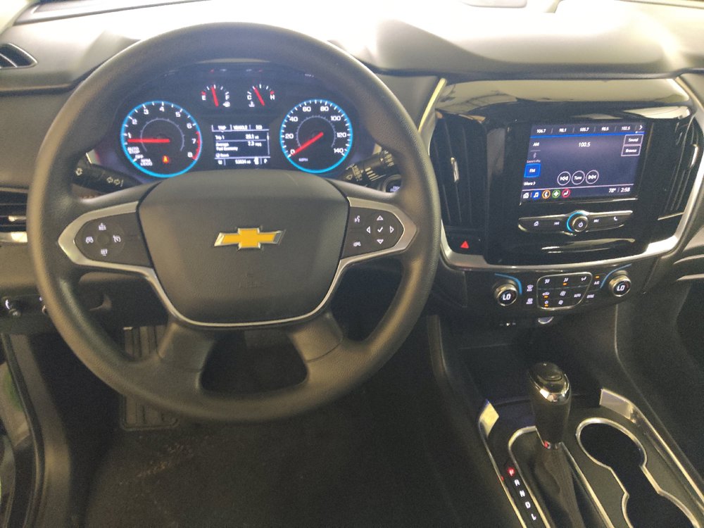 Used 2020 Chevrolet Traverse LS FWD image 22