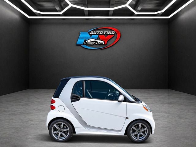 Used 2015 smart fortwo Coupe RWD image 15