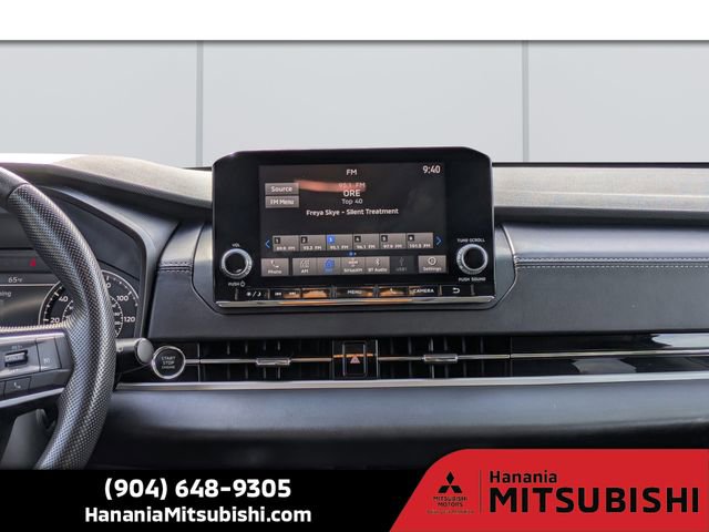 Used 2024 Mitsubishi Outlander ES image 17