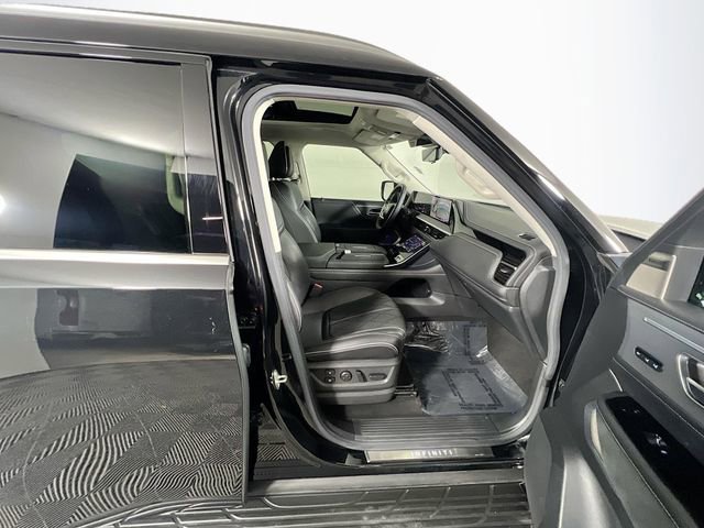 Used 2025 INFINITI QX80 Sensory AWD/4WD image 30