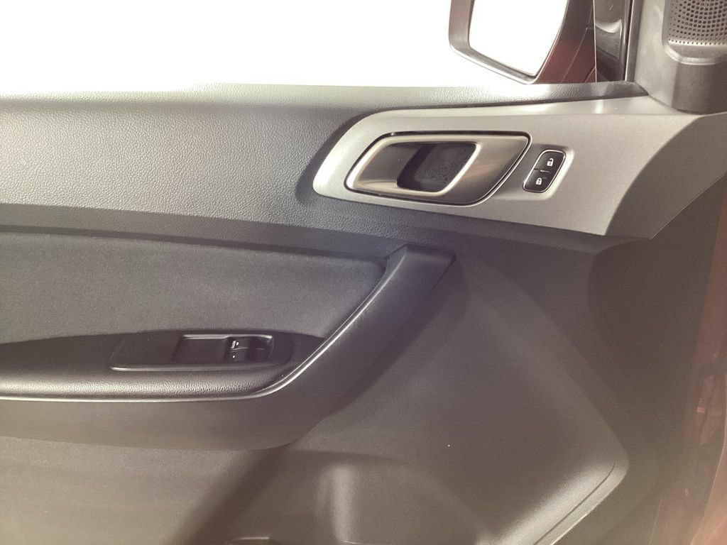 Used 2019 Ford Ranger XLT w/ Black Appearance Package AWD/4WD image 12