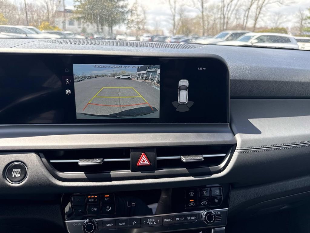 New 2026 Kia Seltos EX AWD/4WD image 10