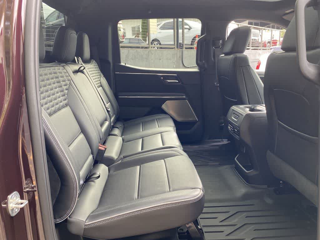 Used 2026 GMC Sierra EV Denali AWD/4WD image 17