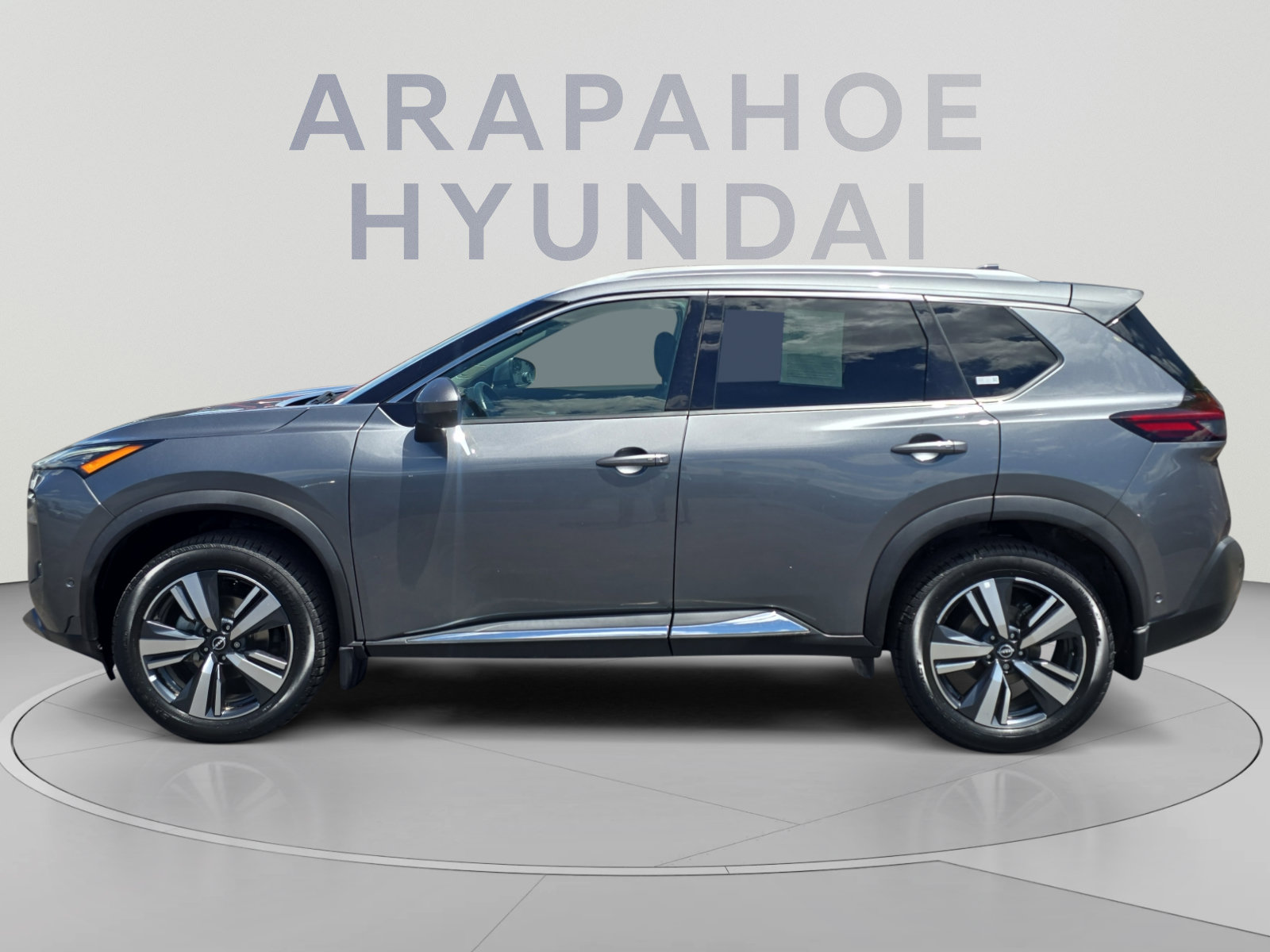 Used 2022 Nissan Rogue SL w/ SL Premium Package AWD/4WD image 2