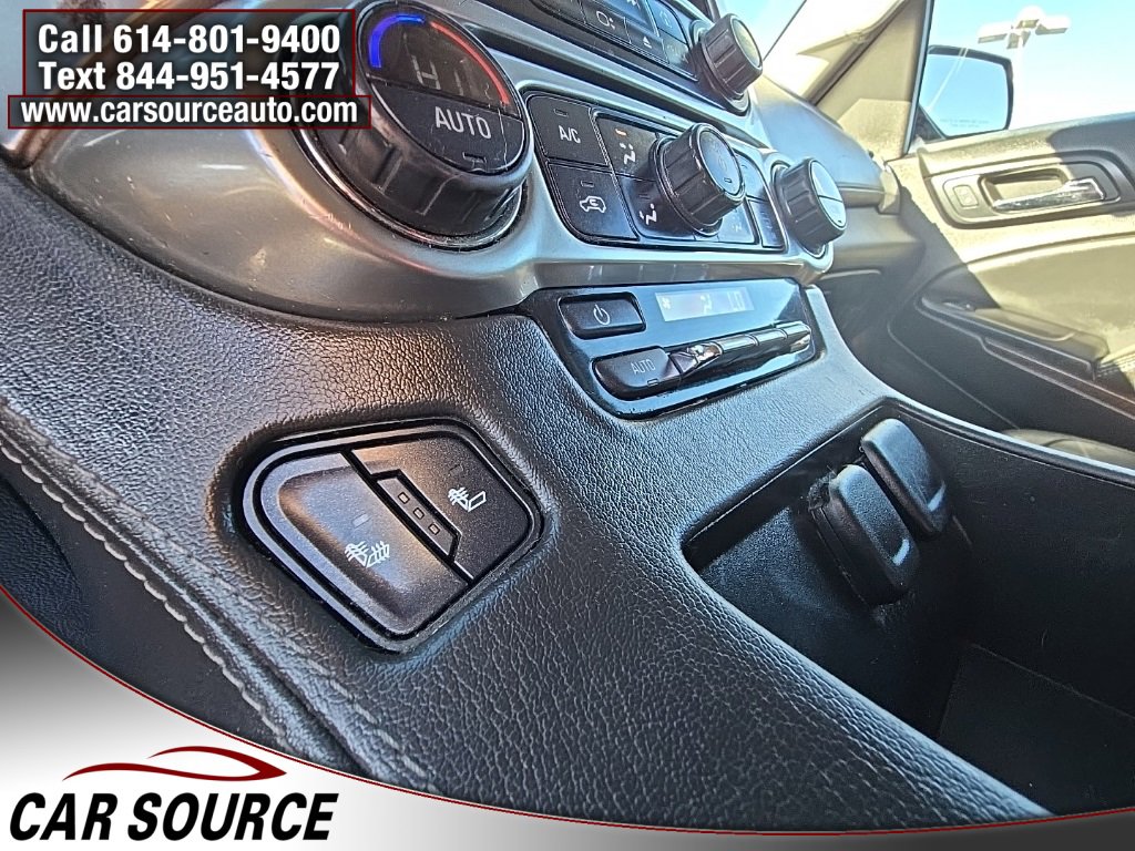 Used 2015 Chevrolet Suburban LT image 15